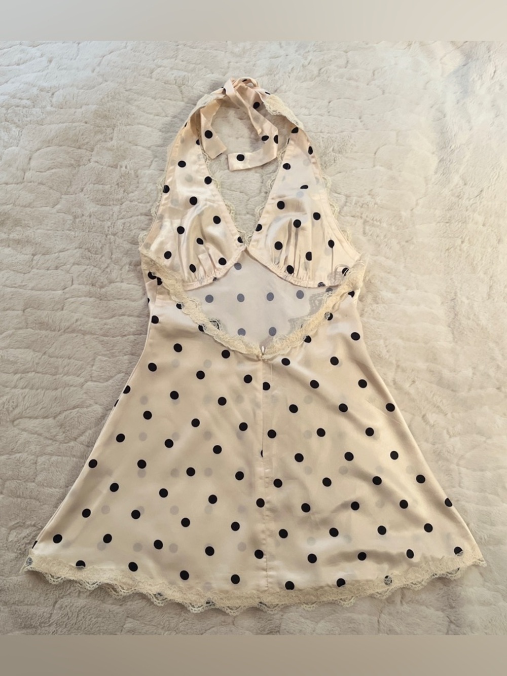 LIONESS Stars Align Mini
Dress Cream Polka size M - Picture 4 of 7